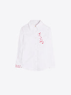 Camisa branca Vilagallo com corações bordados – imagem 4
