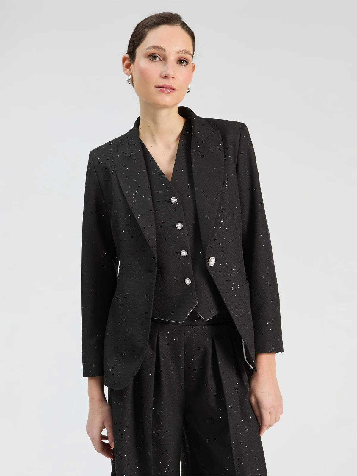 Blazer preto Vilagallo com detalhes prateados